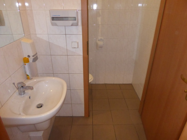 Lokal Sprzedaż  Pomorzany 13