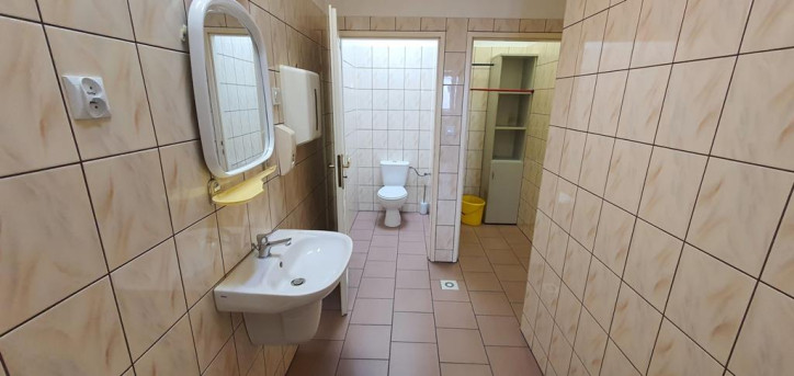 Lokal Wynajem  os. Słoneczne Andrzeja Struga 6