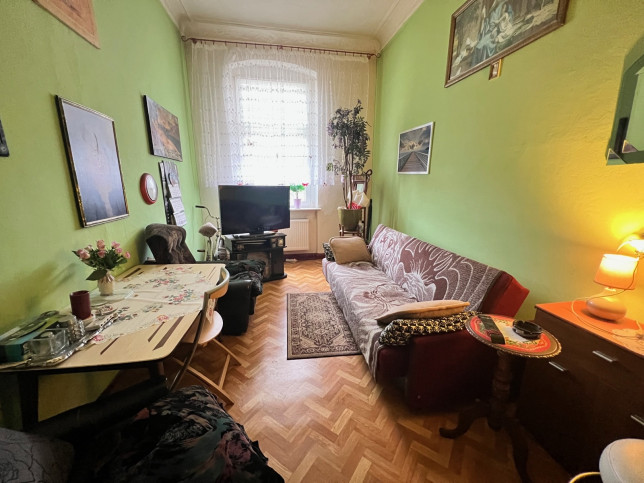 Mieszkanie Sprzedaż  Centrum al.&nbsp;Piastów 6